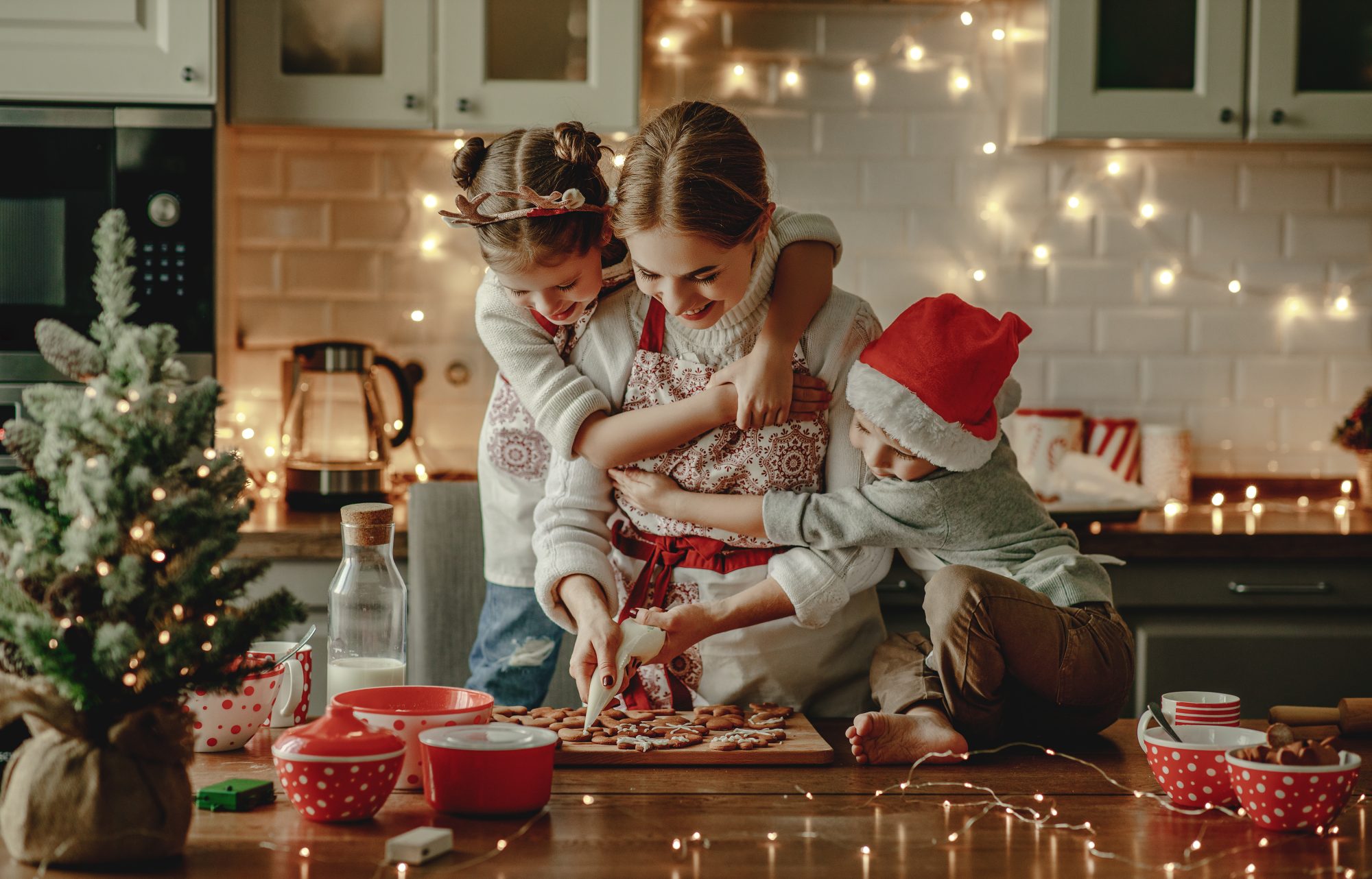 Inviting Kitchen With Christmas Decor